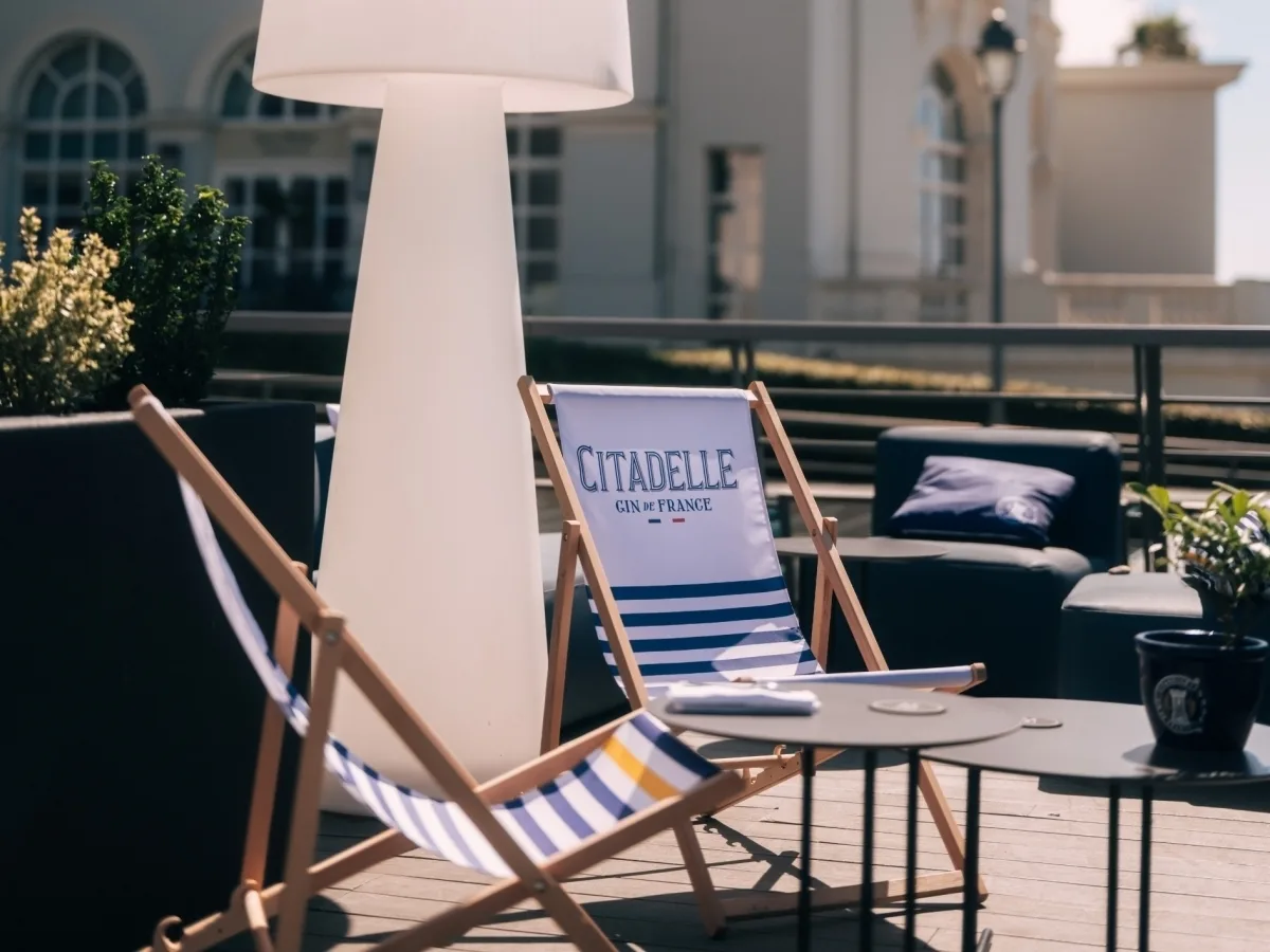 Cures Marines hotel image