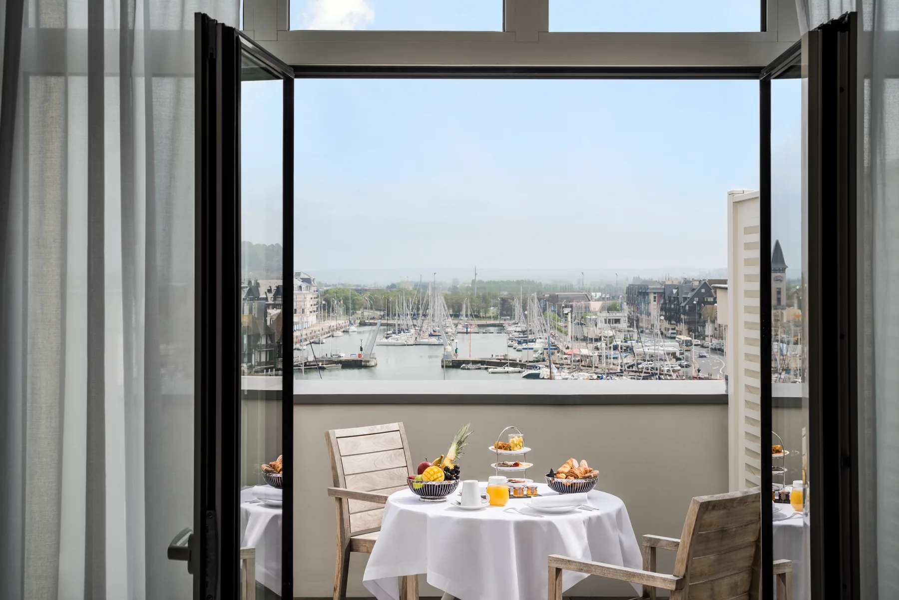 Classic room with terrace