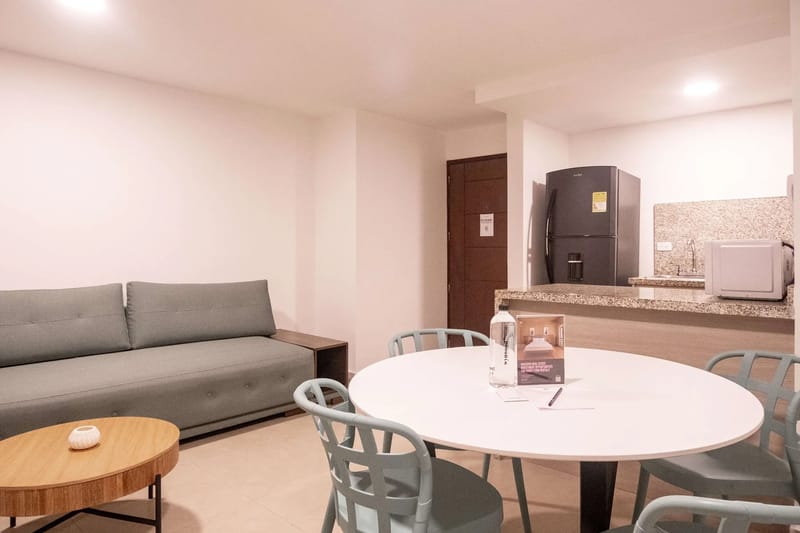 Glorious 2BR w/ AC in Bocagrande
