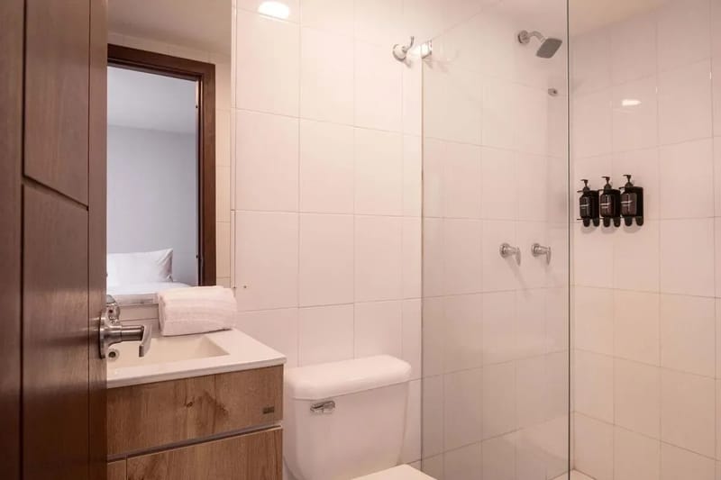 Glorious 2BR w/ AC in Bocagrande