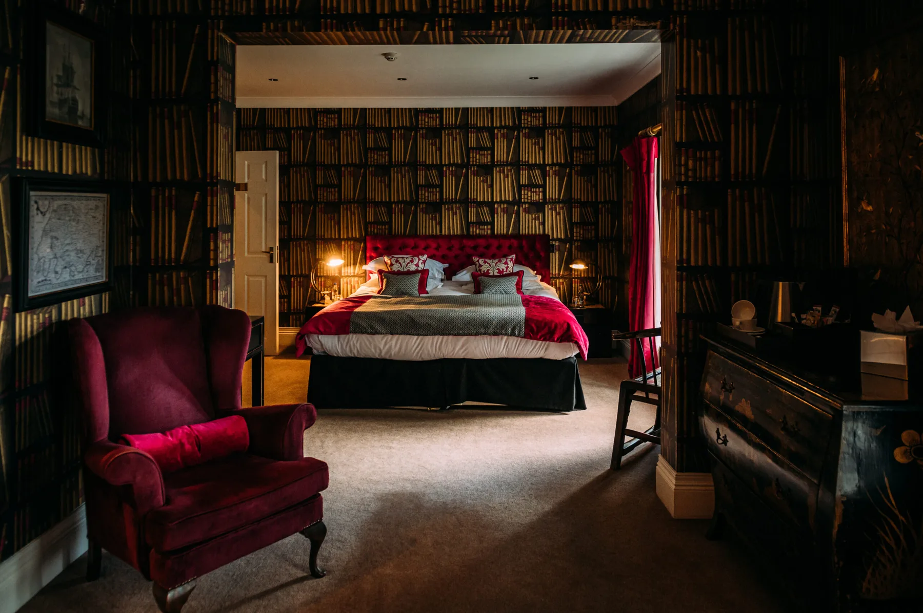 Guest bedroom