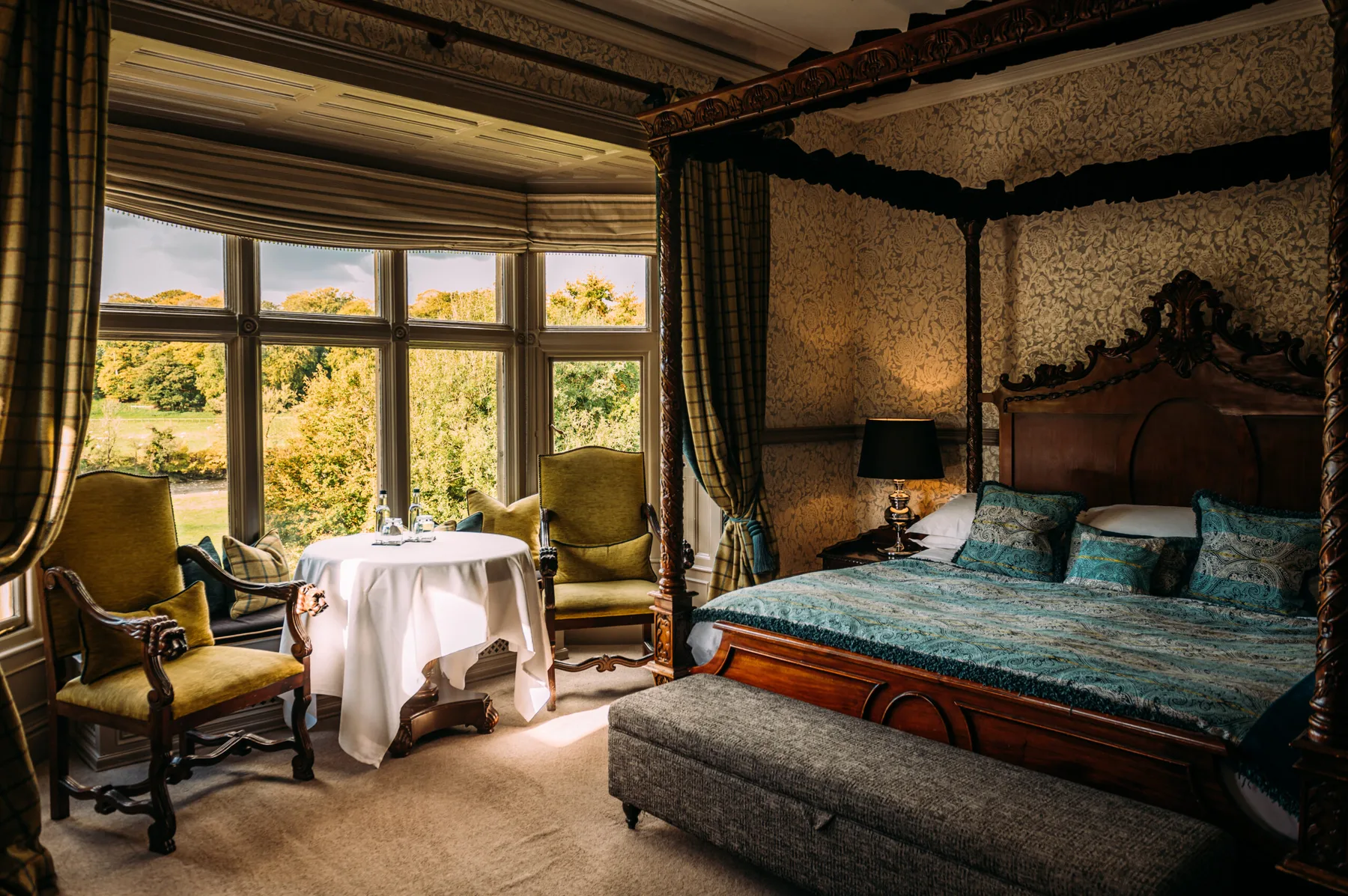 King Suite bedroom