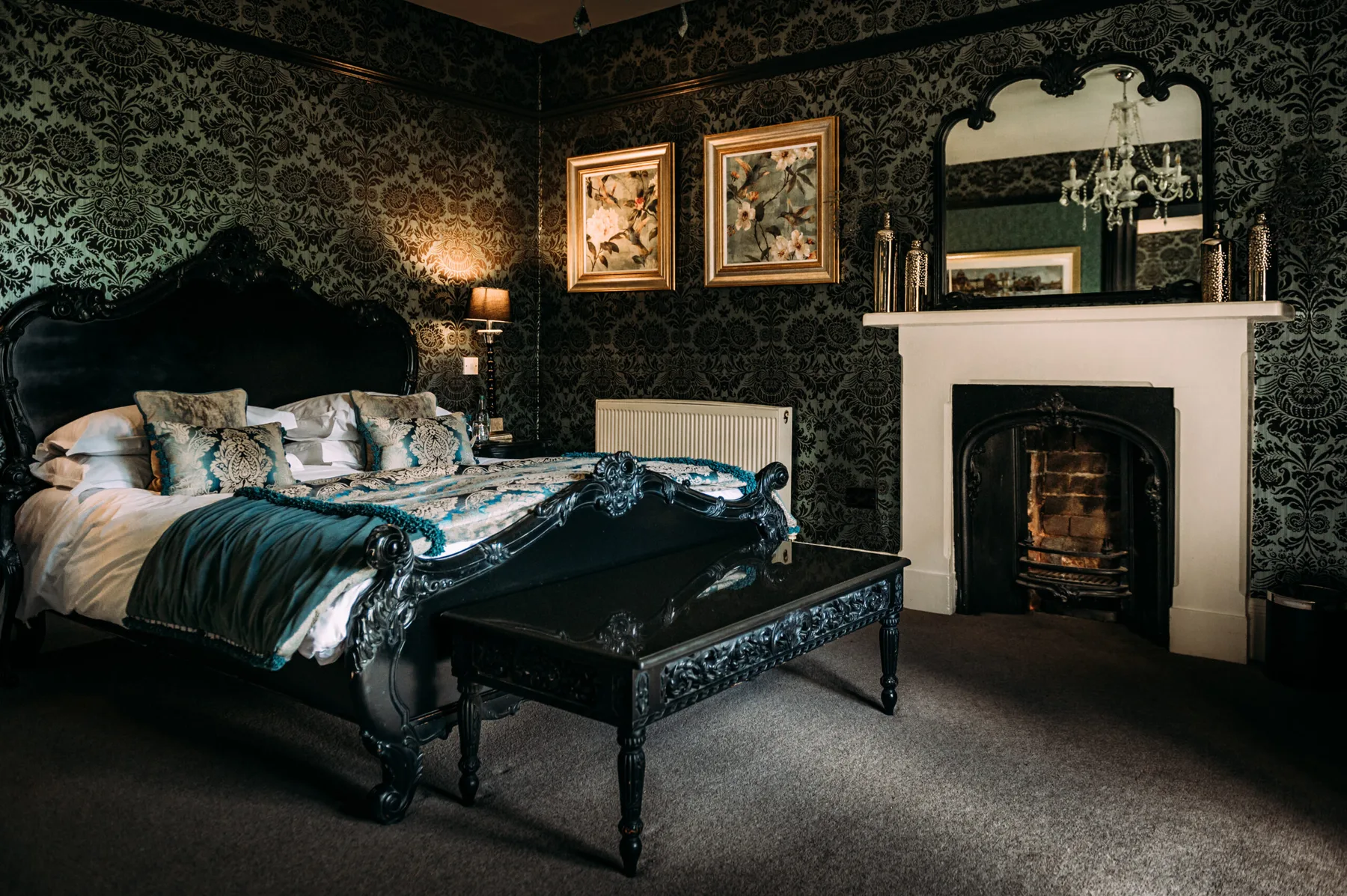 Princess Suite family room