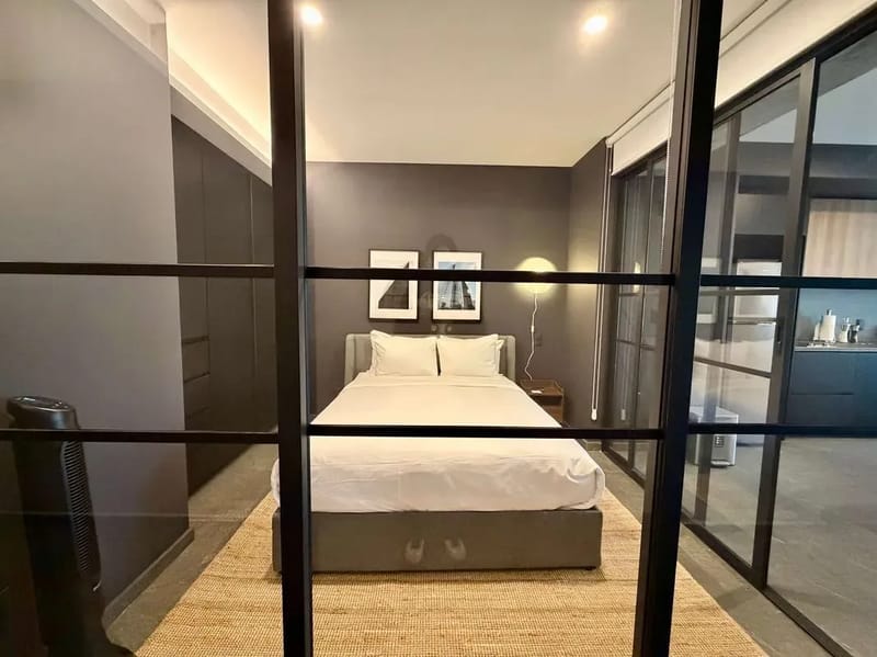 Modern & Cozy 1BR w/ Terrace in Tabacalera