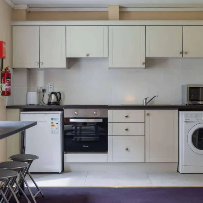 Cocina de un apartamento con cocina