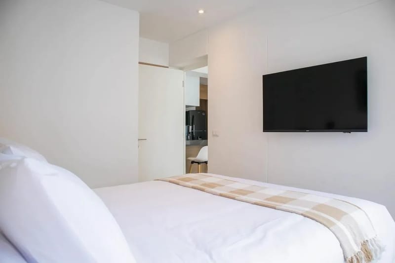 Eco 28 Living 2BR with Pool in Miraflores