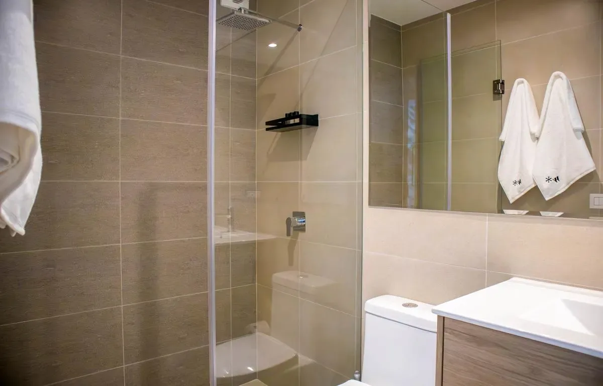 Eco 28 Living 2BR with Pool in Miraflores