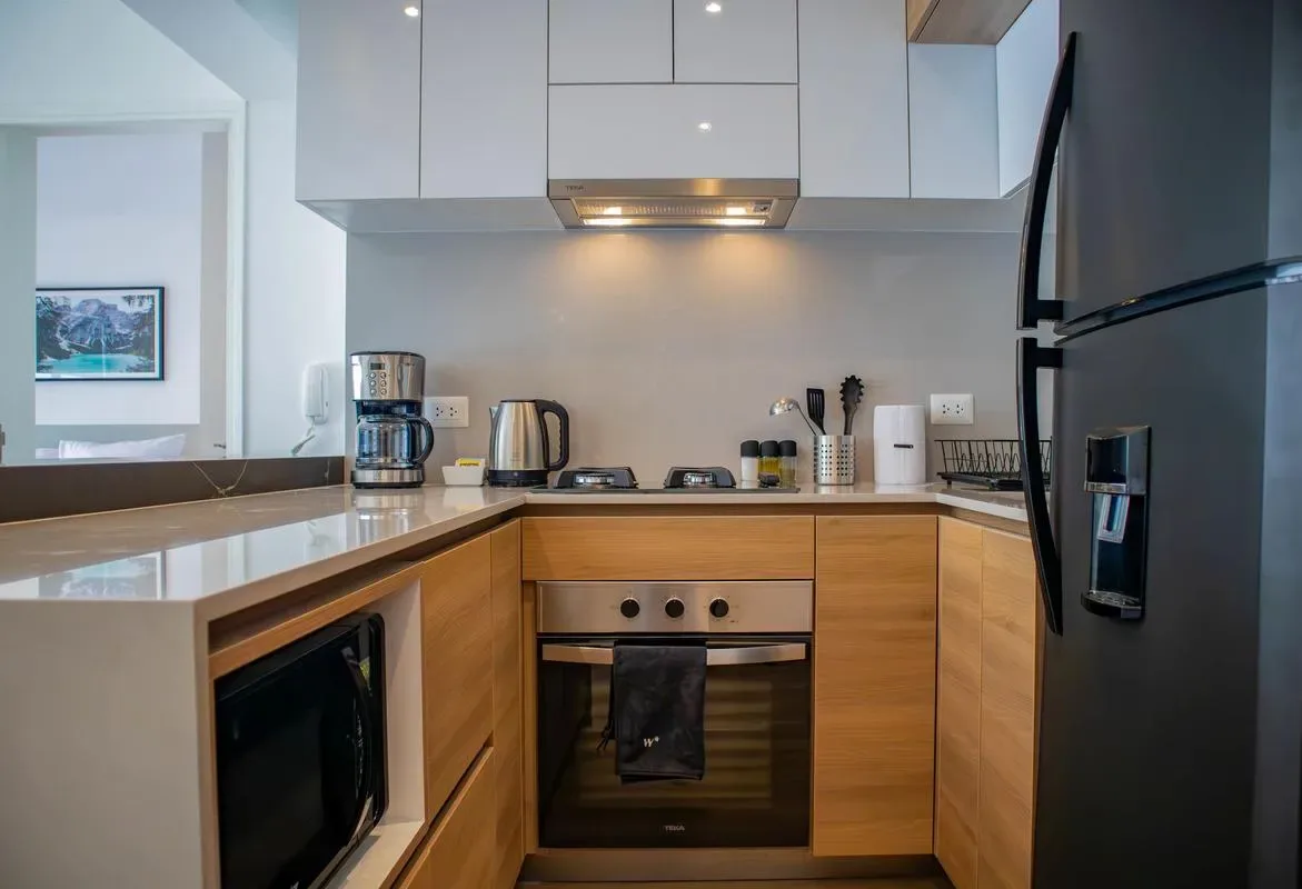 Eco 28 Living 2BR with Pool in Miraflores