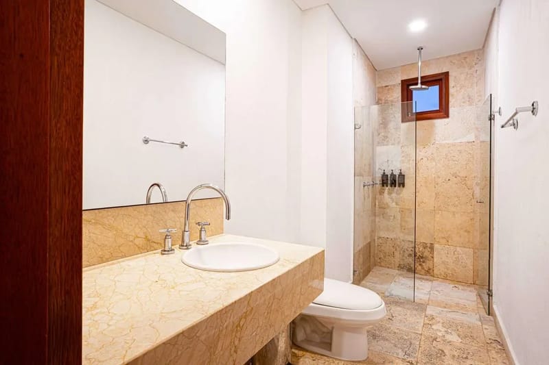 Luxury 2BR w/ AC in Ciudad Amurallada