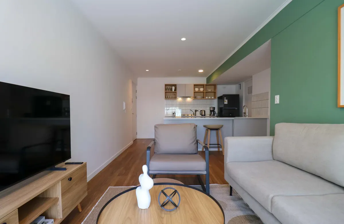 Curated Urban 2BR w/ Balcony in Miraflores