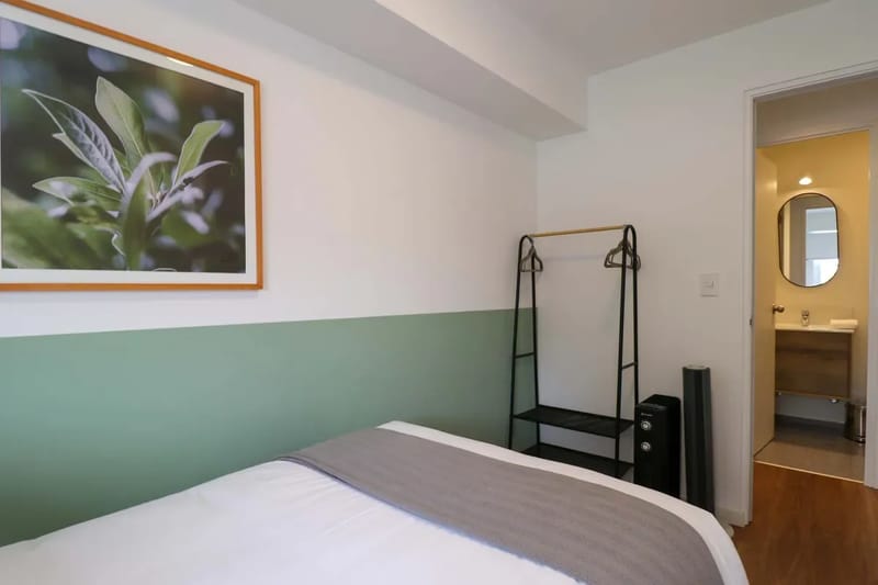 Curated Urban 2BR w/ Balcony in Miraflores