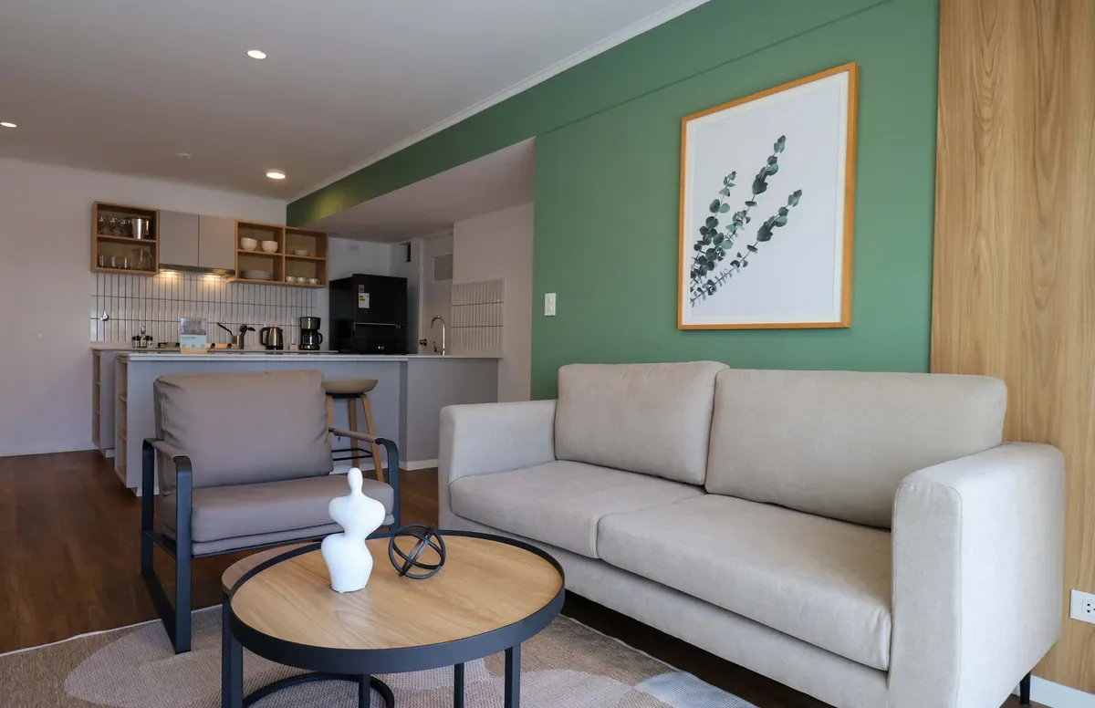 Curated Urban 2BR w/ Balcony in Miraflores