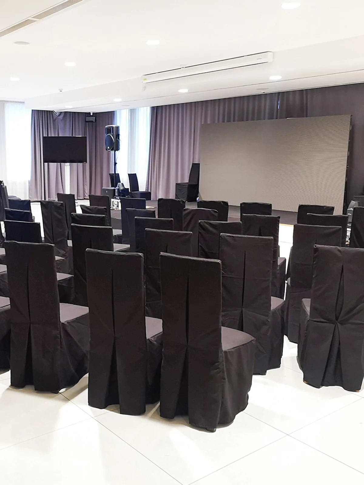 Hotel meeting space