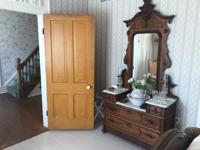 Roever Room