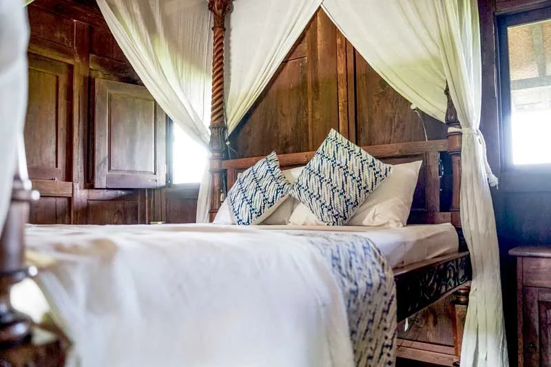 hermoso dormitorio tradicional