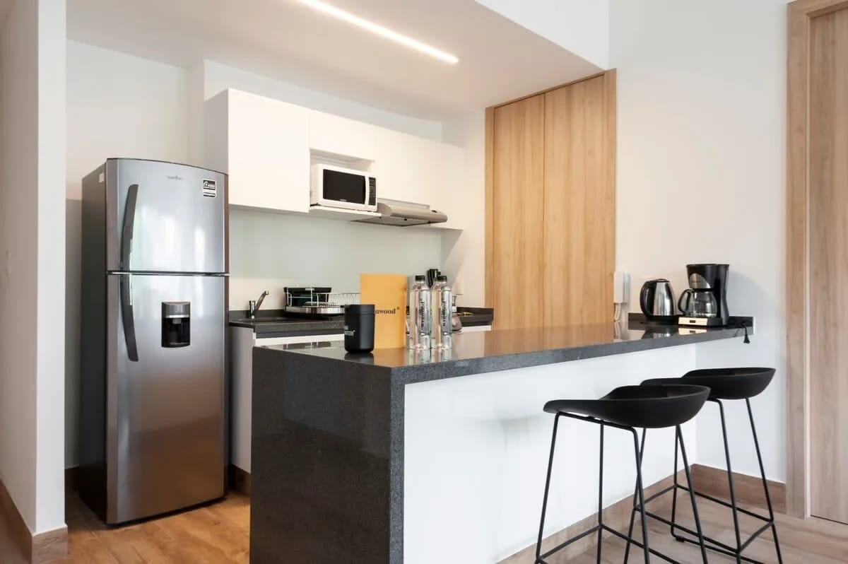 Enhanced 2BR with Balcony in Cuauhtémoc
