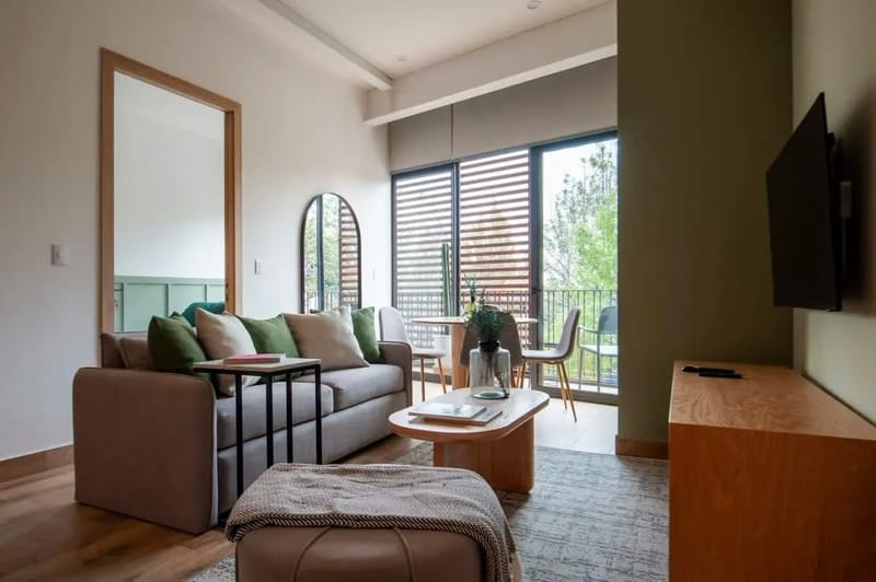 Enhanced 2BR with Balcony in Cuauhtémoc