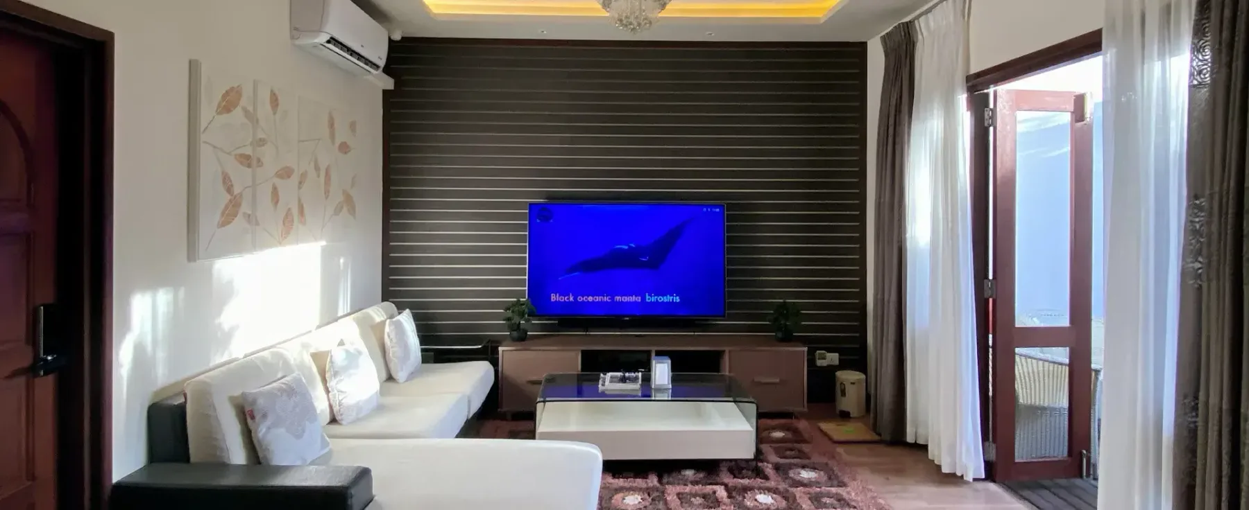 La sala de estar para huéspedes