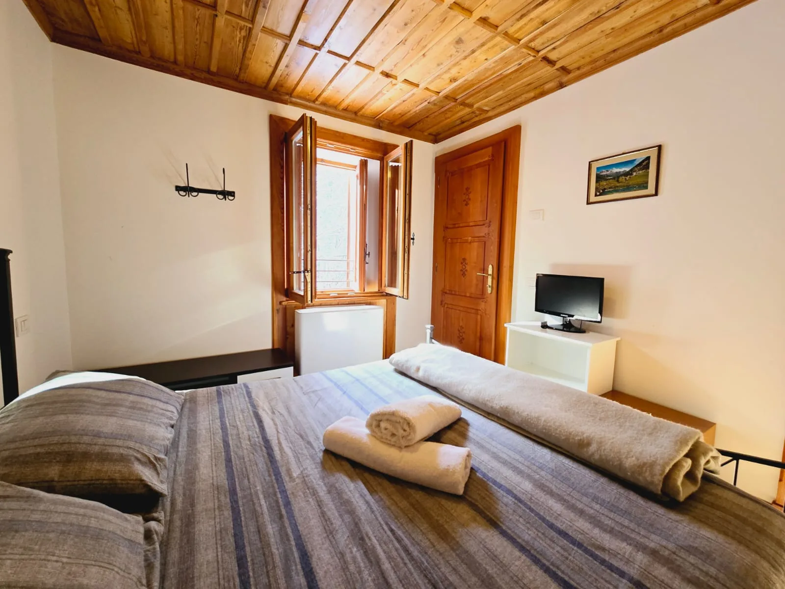 Three-room apartment bedroom