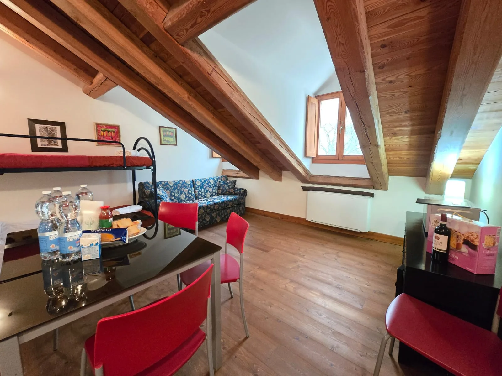 Three-room apartment living area