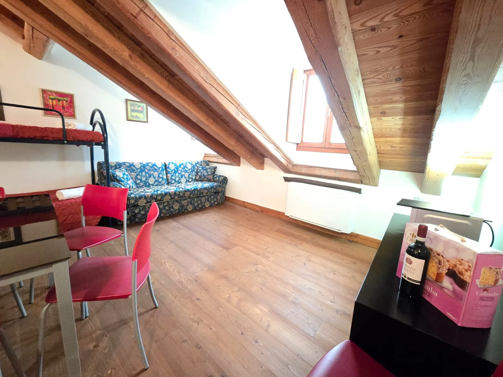 Attic studio apartment