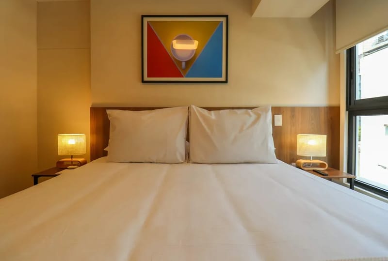 Engaging 2BR w/ Balcony in Miraflores