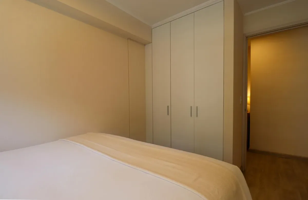 Engaging 2BR w/ Balcony in Miraflores