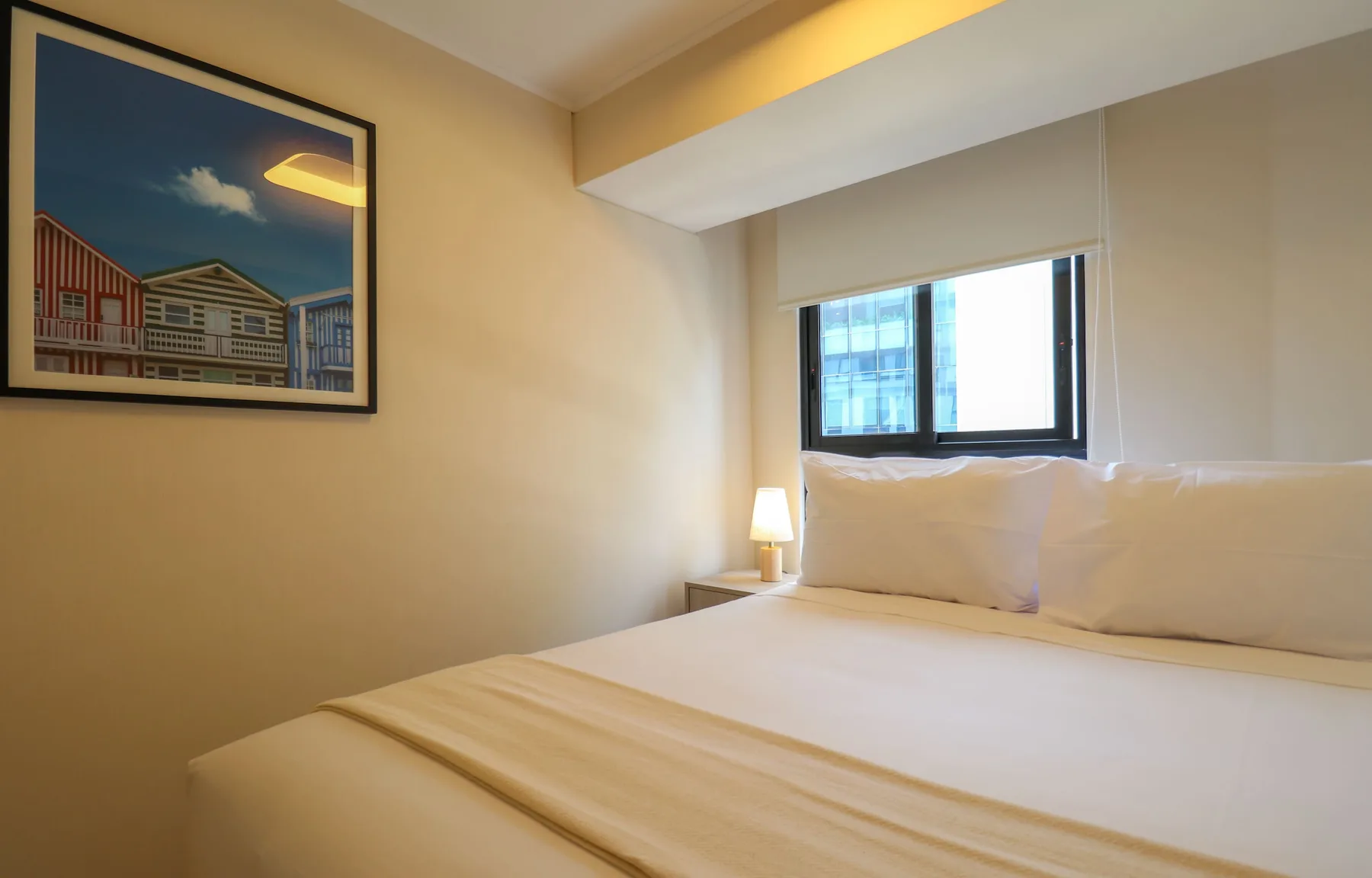 Engaging 2BR w/ Balcony in Miraflores