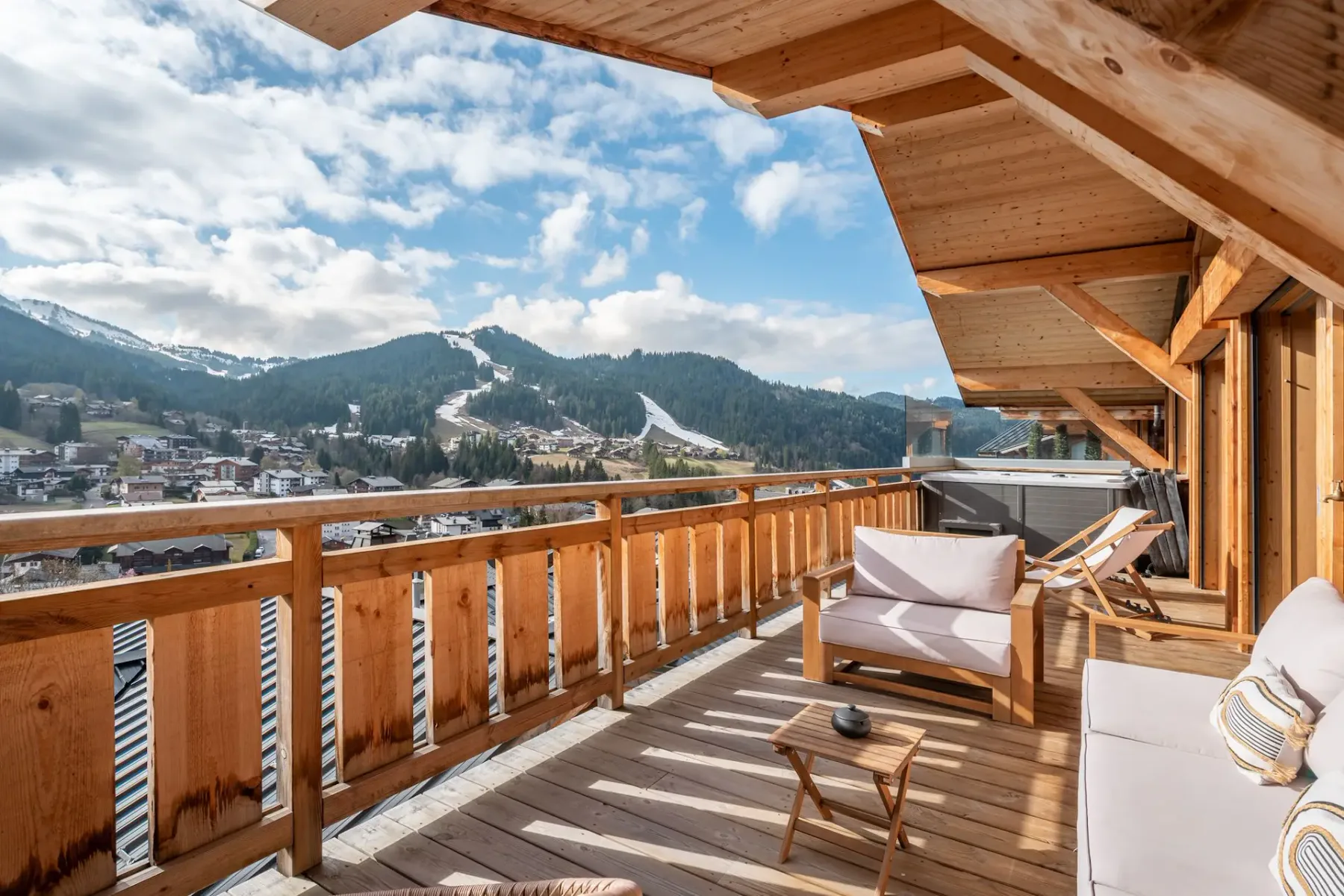 Jacuzzi & Terraces