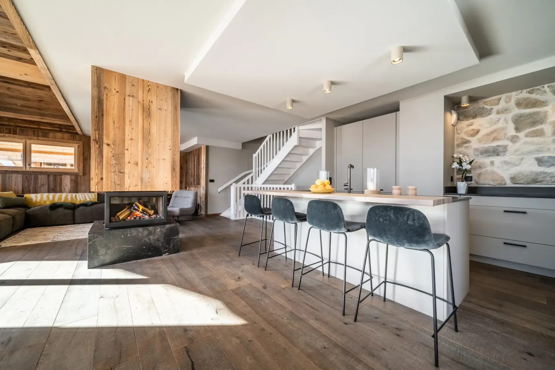 Comtemporary designed kitchen mountain views chalet Floquet de Neu Les Gets