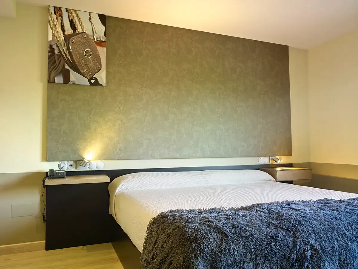 Sea-view room