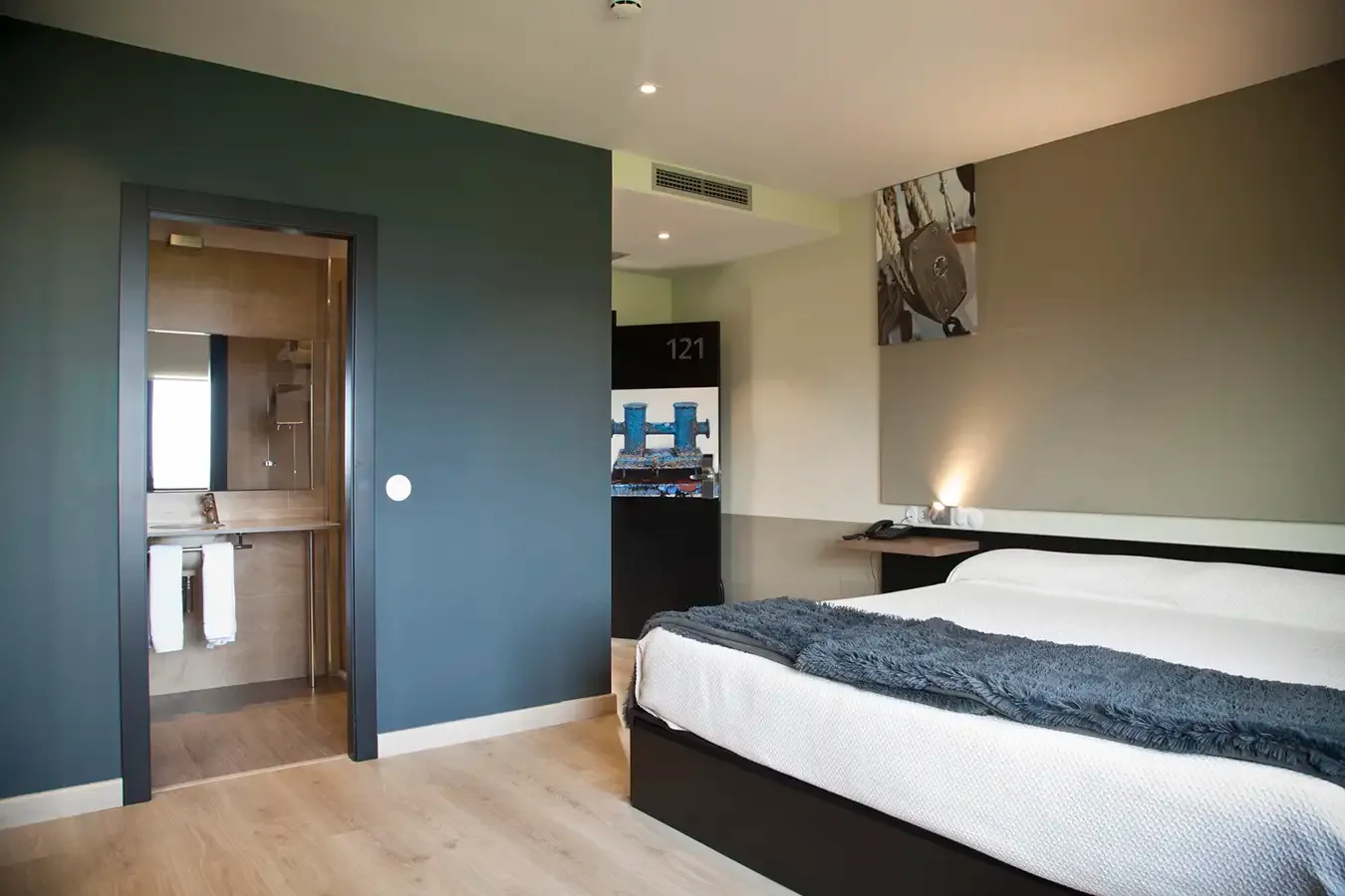 Sea-view room