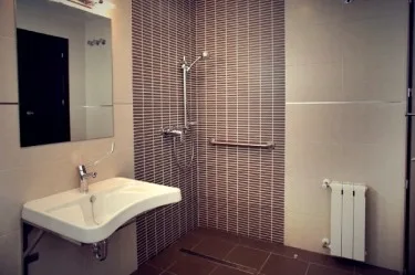 Adapted double room