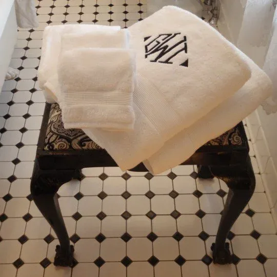 Guest towels