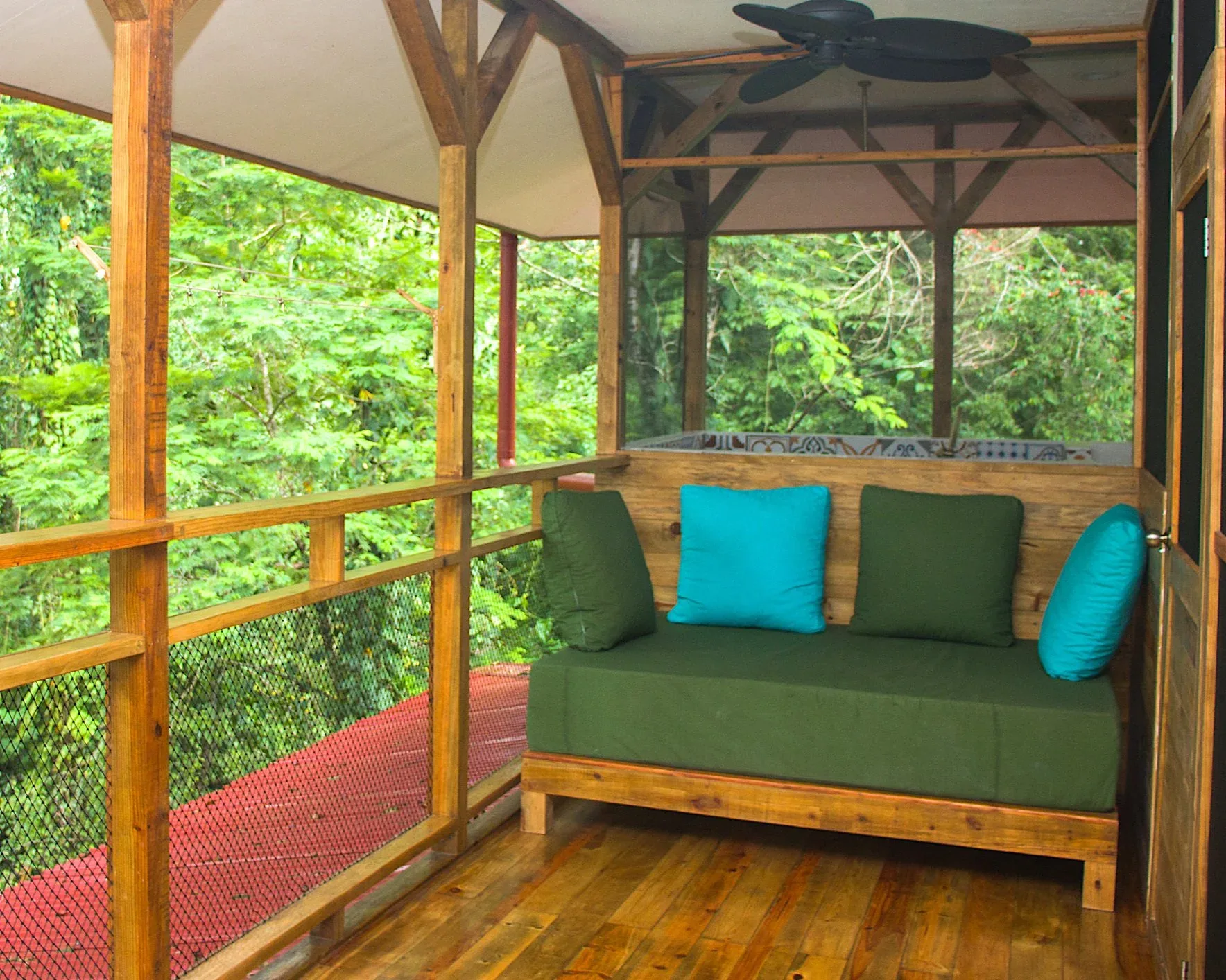 Mono cabin