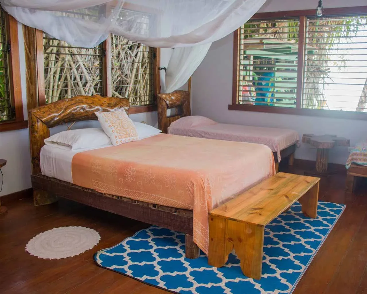 Tortuga beachfront bungalow