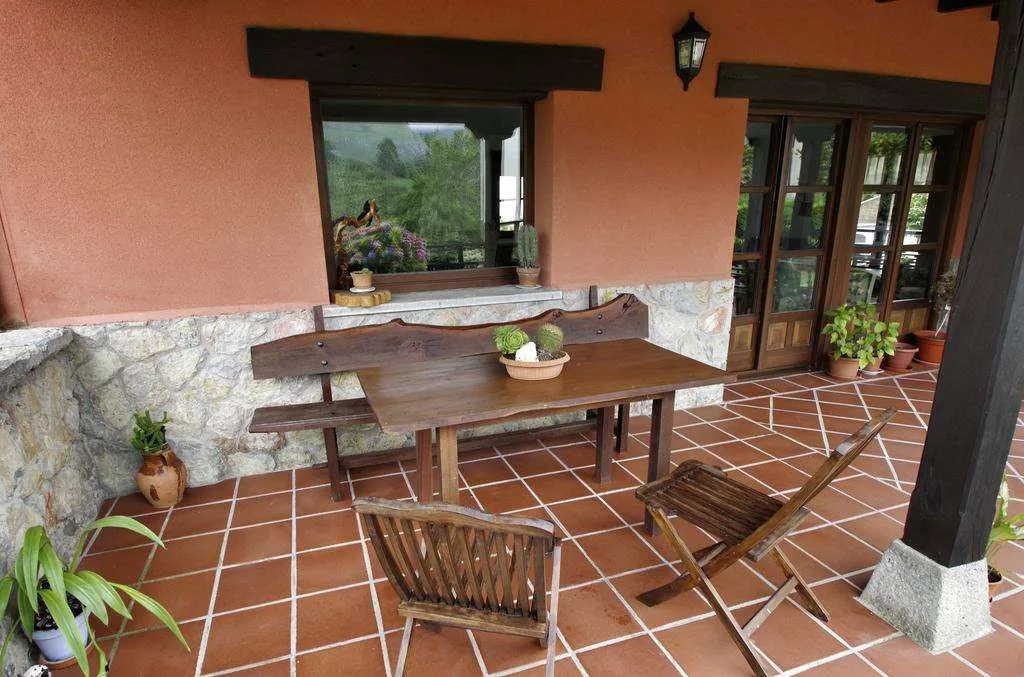 Outdoor terrace