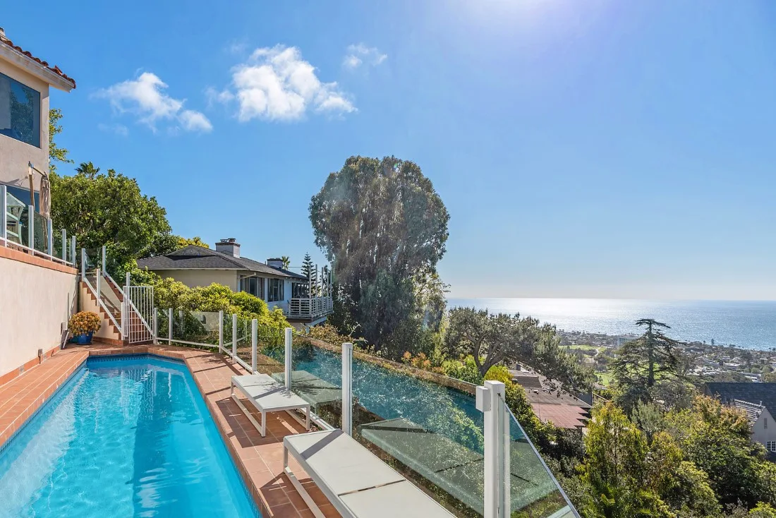 Sunset Villa I