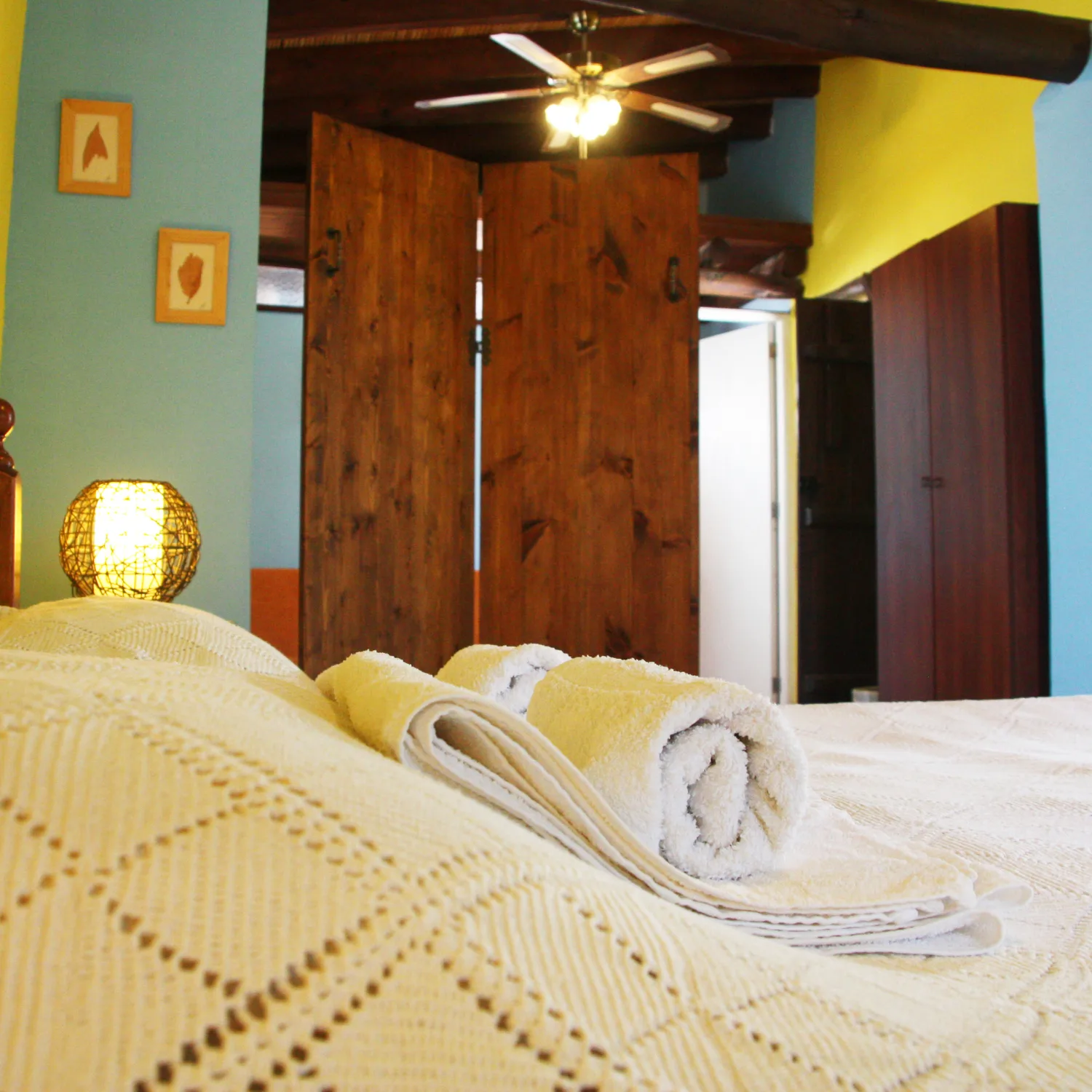 Thoupi room at Aperanti