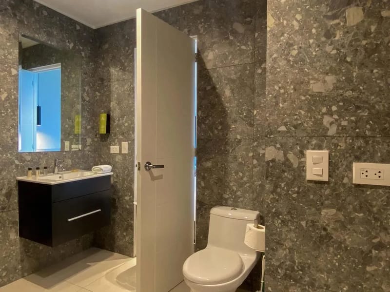 Modern & Cozy 2BR in the Heart of Miraflores
