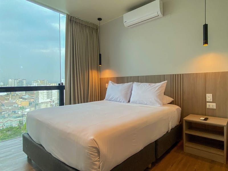 Modern & Cozy 2BR in the Heart of Miraflores