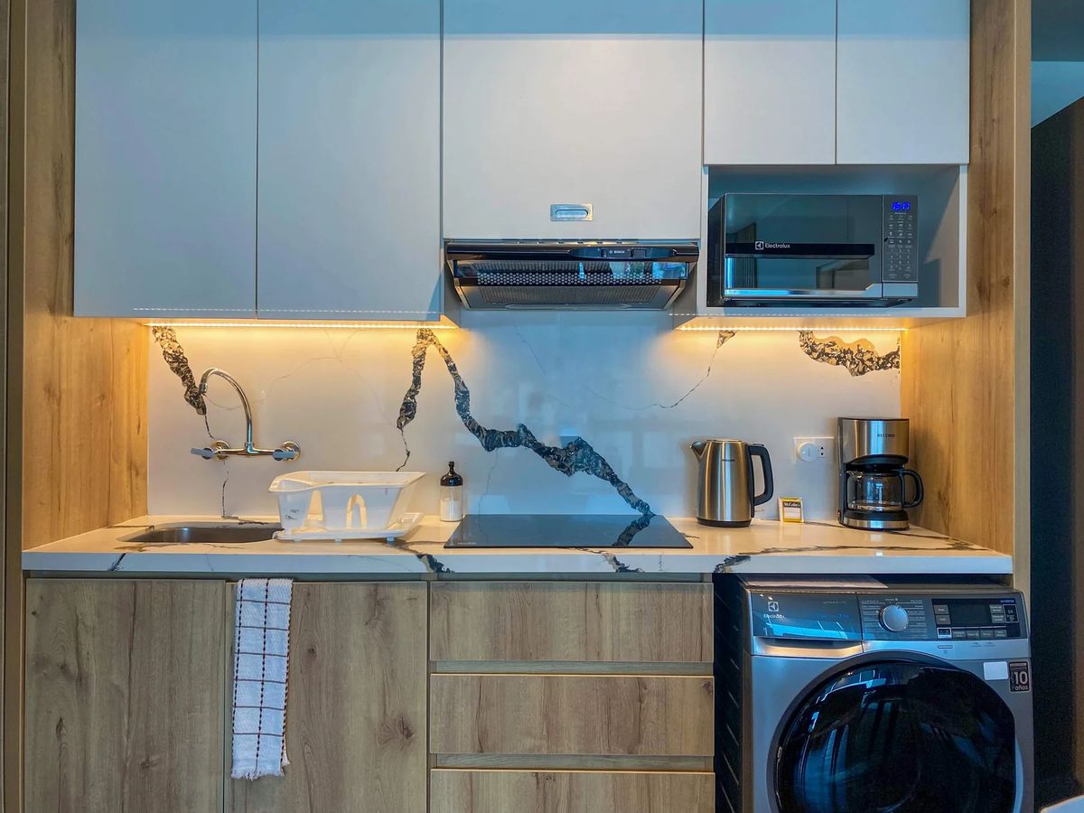 Modern & Cozy 2BR in the Heart of Miraflores