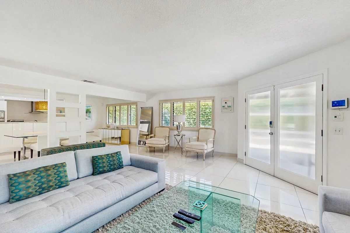 South Palm Springs Paradise