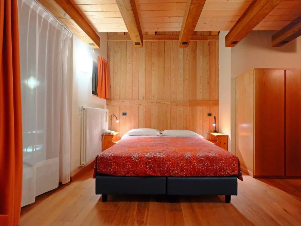 Panoramic Barn room