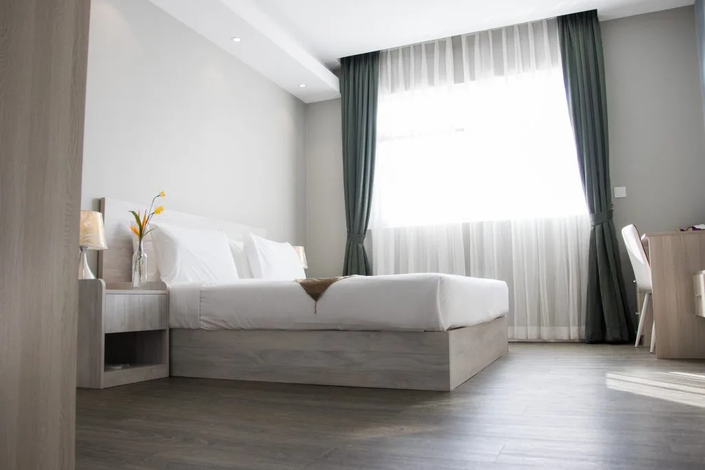 Guest room