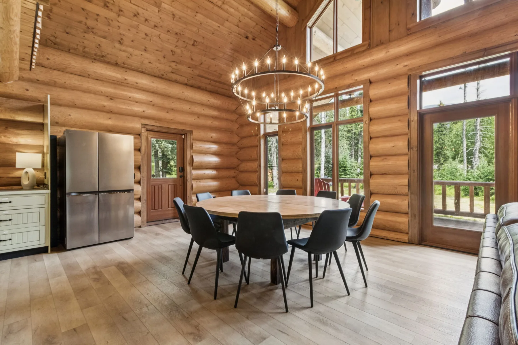 Nordegg Timber Estate – Luxury Log Home Retreat