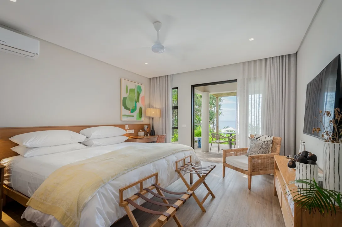 Habitación con vistas a la piscina