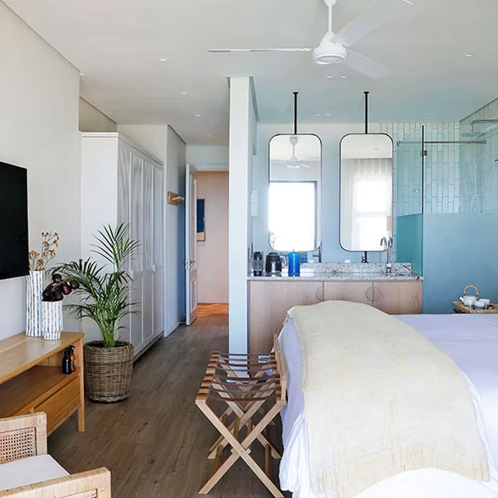 Habitación con vistas a la piscina