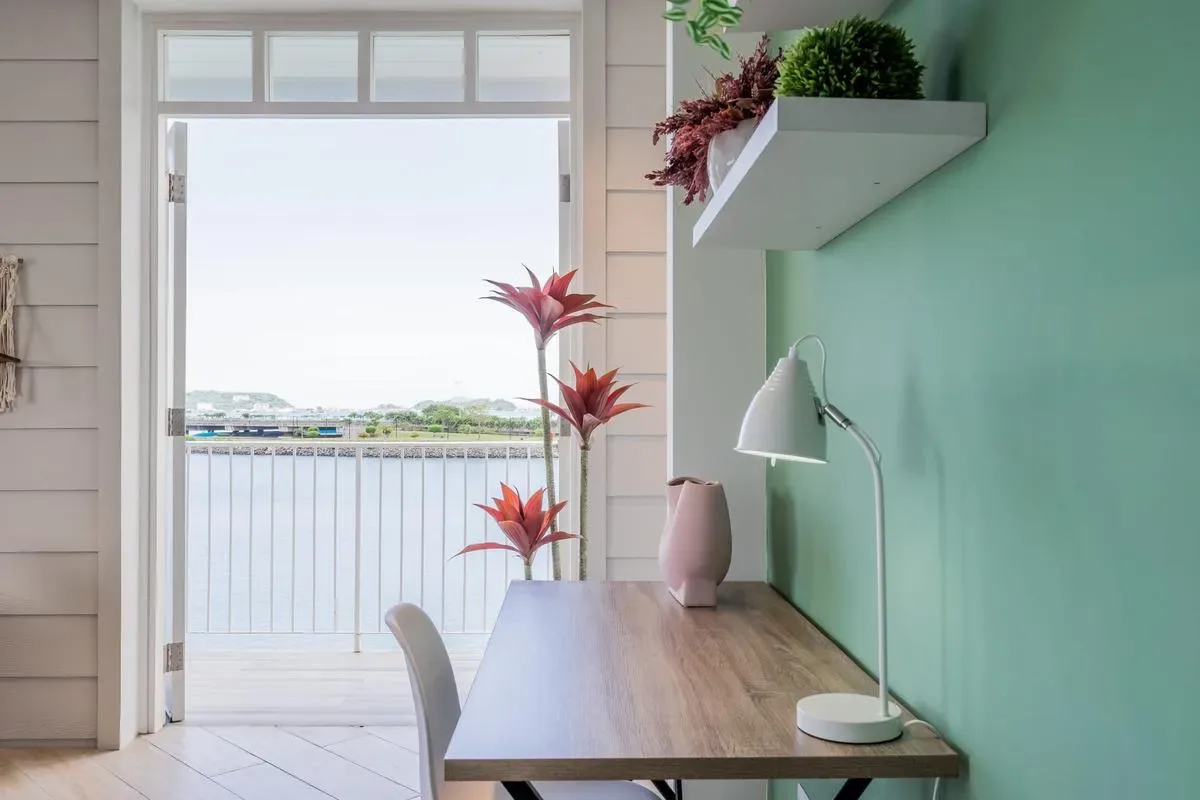 Roomy 1BR in Casco Antiguo w/ Balcony