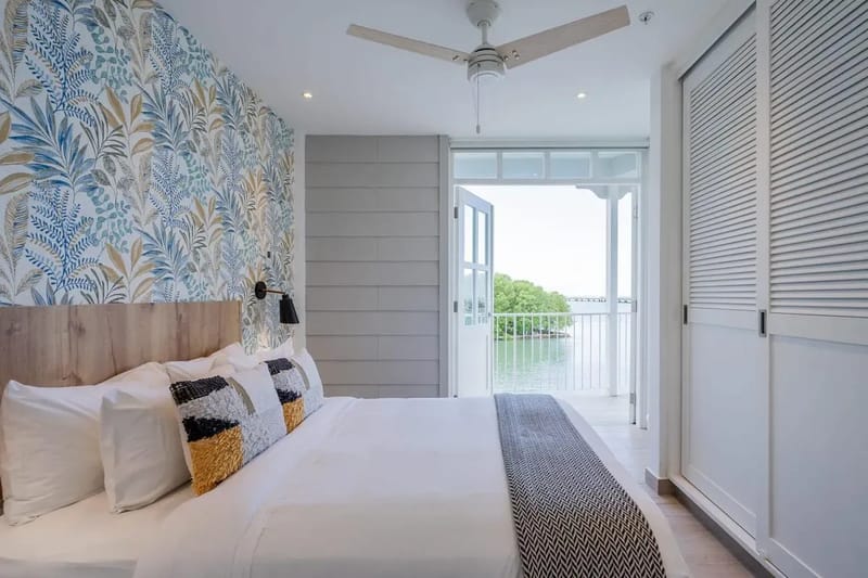 Roomy 1BR in Casco Antiguo w/ Balcony